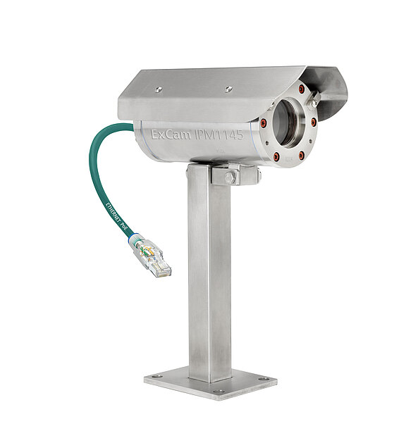 RoughCam IPM3016: Side View with PoE Pigtail