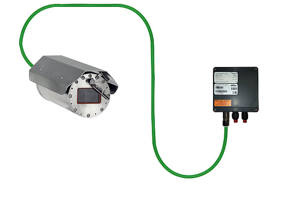 RoughCam IPQ1785: connected to junction box