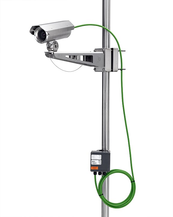 ExCam IPP1387: ISO view pole mounted