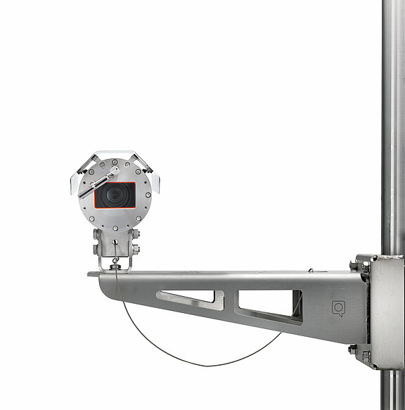 Robust camera RoughCam IPQ1785: front view
